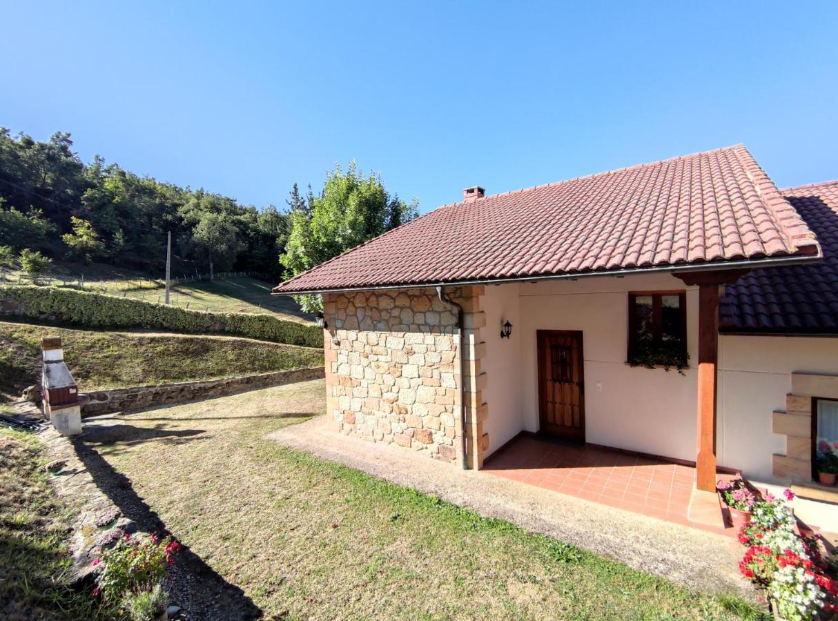 La Huertona Villa Pesaguero-La Parte Exterior foto